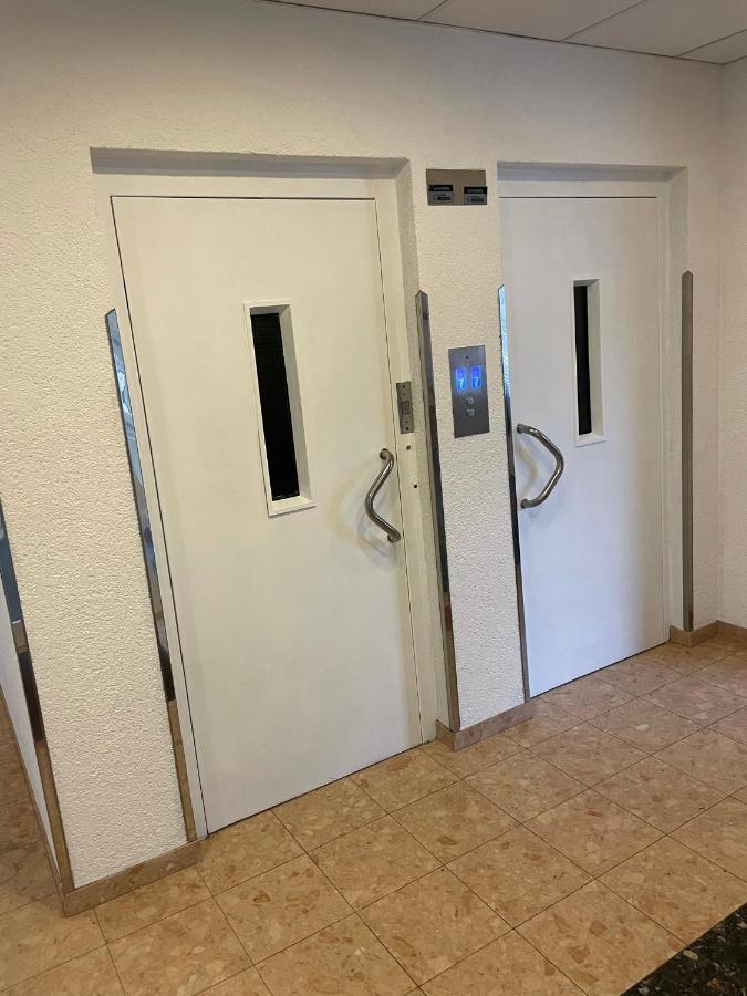 Apartmany Bryksova Prague Ngoại thất bức ảnh